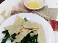 -建新园过桥米线(宝善街店)
