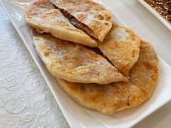 羊肉馅饼-那达慕蒙古风味酒楼