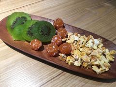 -山城外·非遗酸菜鱼(新都汇融店)