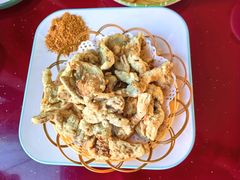 -鸿亨泰杂鱼馆(港馨家园店)