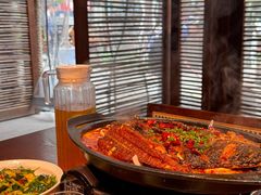 -二厨·吊桥小院·脆皮烧鸡公·本地农家菜(沿江西路店)