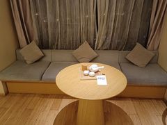 -全季酒店(上海青浦吾悦广场淀山湖大道店)