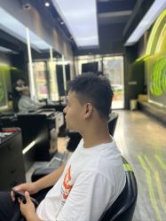 -不迫先生专业男士剪发