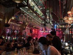 -FOUR PLAY BAR