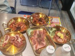 -哈哈碳都·牛肋条无限自助烤肉(台江万达店)