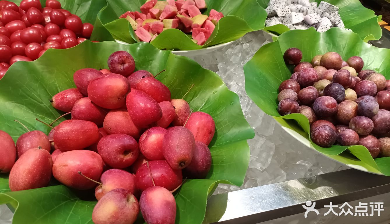 平时这个自助是没有的要单独点，今天即位一人送一个品尝