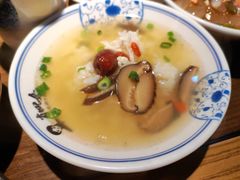 -肖四女乐山跷脚牛肉(南汇大学城生活广场店)