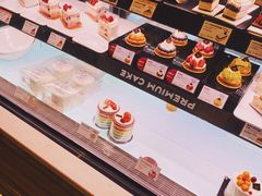 -巴黎贝甜(大宁国际商业广场店)