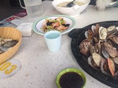 -巧克力渔家.小船海鲜胶东菜(万平口店)