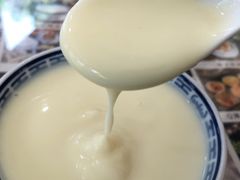 香滑凤凰奶-周大娘牛乳(旧寨古村总店)