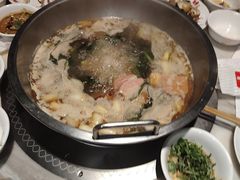-七欣天香辣蟹火锅(南京建宁路大观天地店)