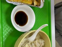 -周震馄饨