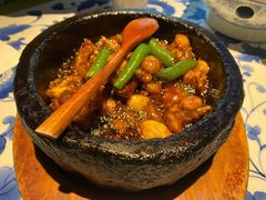 石锅杭椒牛蛙-桂满陇天书(南京德基旗舰店)
