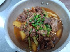 -俭寨大盘鸡·手抓肉·烧烤新疆菜(乌苏路店)