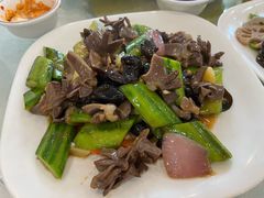 -胜记烧鹅美食