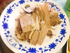 -吾穆勒蓬灰牛肉面·清真(北滨河中路店)