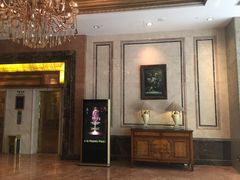 -上海南新雅大酒店
