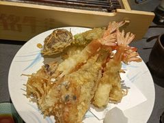 -铭牛烧肉·和牛海鲜自助(高新月牙湖店)