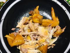 咸香入骨的手撕盐焗鸡-秋色客家菜(流塘店)