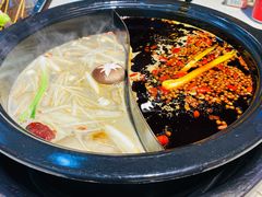 鸳鸯锅-钢管厂五区小郡肝火锅串串香(总店)