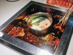 -二荆条·蜀鲜汇城市森林火锅