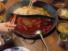 -萍姐火锅·公路夜市(武汉首店)