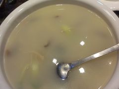 -李家猪蹄融合菜馆(河松街店)