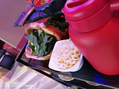 -热火朝天鲜切牛肉火锅(南强街巷店)