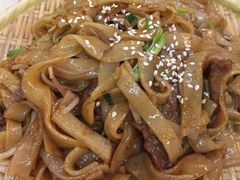干炒牛河-明腾壹间茶餐厅(新都会花园广场店)
