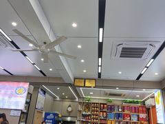 -丹水桥地锅鱼·翘嘴鲌·地方特色全鱼宴(丹江口大坝店)