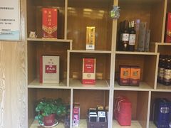 -鲁班小馆(政四街店)