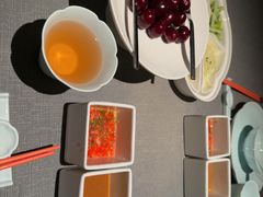 -左庭右院鲜牛肉火锅黑金店(陆家嘴中心店)