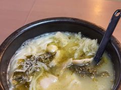 -灵芝妹子海鲜米线(瓦房店新玛特店)