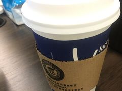 -瑞幸咖啡(绿地新都会9号楼店)