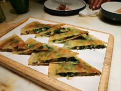 脆皮虾蓉韭菜饼-绿茶餐厅(北京凤凰汇店)