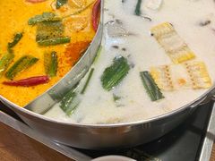-樾餐厅泰式海鲜火锅(民歌湖店)