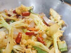 -醉美云南·云南菜主题餐厅(昆明站北京路双龙商场店)