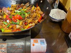 -富正毅三下锅·湘西韵味(天门山索道店)