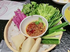 -周姑娘不等味·牛羊肉火锅·螃蟹罗氏虾·烤鱼烤串(高邮店)