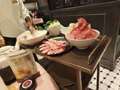 -囍凤楼·粤菜·点心·火锅(温特莱店)
