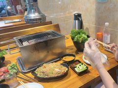 -丹东特色烤肉(学府路一部店)