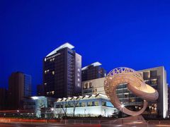 -青岛海尔洲际酒店