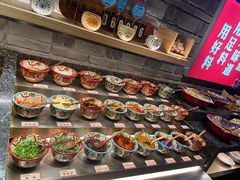 -老牌坊云南鱼豆花火锅(哈西万达店)