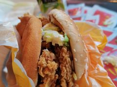 -麦当劳(南京路2店)