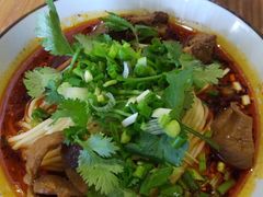-秦云老太婆摊摊面(长嘉汇两江峯店)