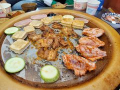-阿昌白族石板烧·菌锅(大理古城店)