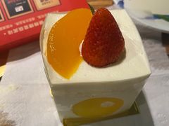 -罗森尼娜(德思勤店)