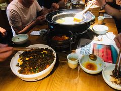 -九锅一堂酸菜鱼(新南凯德直营店)