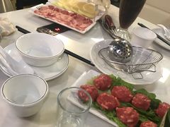 -三头牛·潮汕牛肉生蚝火锅 (夏湾店)