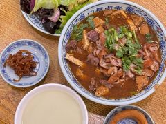 素凉菜-门框胡同百年卤煮(新街口店)